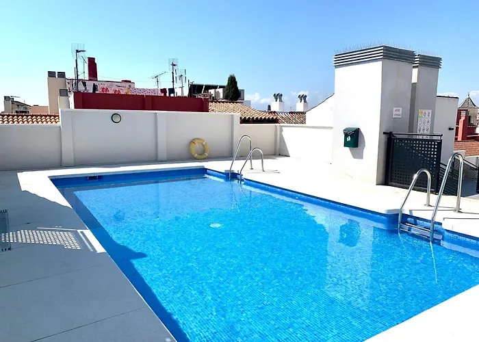 Homely Refino 1-i6 Y Bajo E5 * Málaga